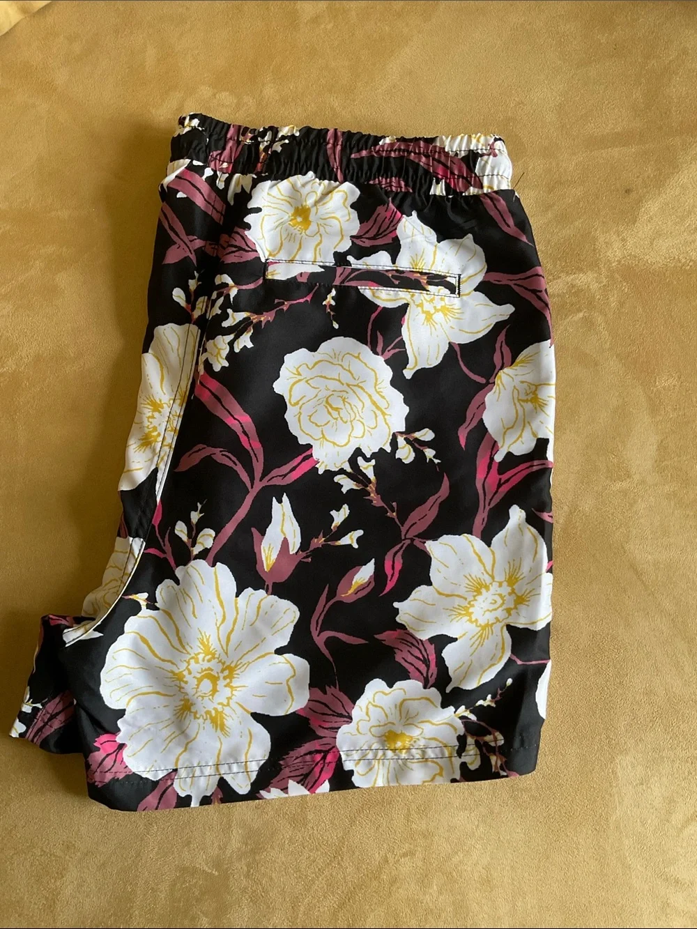 INC men Black Floral Elastic-Waist Shorts with White & Pink Flowers